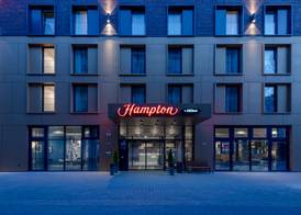 Hampton by Hilton Düsseldorf City Centre 5