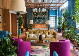 The Drayton Hotel Savannah, Curio Collection by Hilton 3