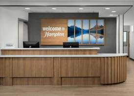 Hampton Inn Butte 5