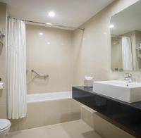 Clayton Hotel Liffey Valley 2