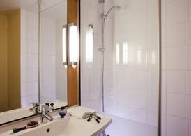 Ibis Provins 5