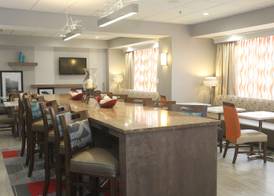 Hampton Inn Owego 5