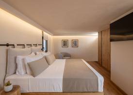 Indigo Suites Collection Adults Only 4