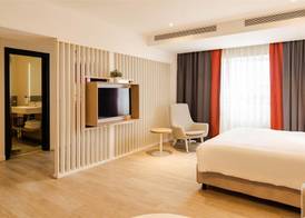 Park Inn by Radisson Bucharest Hotel & Residence 5