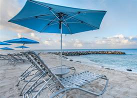 Hilton Vacation Club Flamingo Beach St. Maarten 2