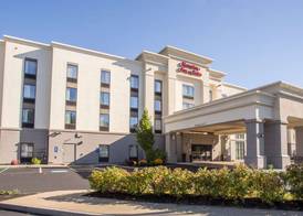 Hampton Inn & Suites Tilton 5