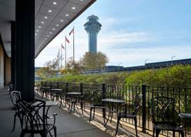 Hilton Chicago O'Hare Airport 2
