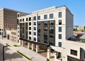 106 Jefferson Huntsville, Curio Collection by Hilton 2
