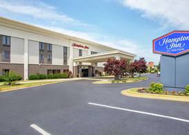 Hampton Inn Cullman 3