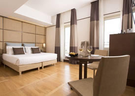The Independent Hotel 2
