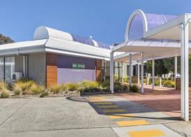 ibis Styles Canberra Eagle Hawk 2