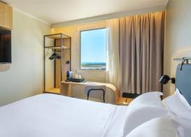Campanile PRIME - Nice Airport 5
