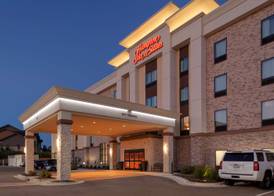 Hampton Inn & Suites Overland Park South 2