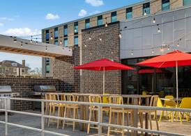 Home2 Suites by Hilton Des Moines at Drake University 4