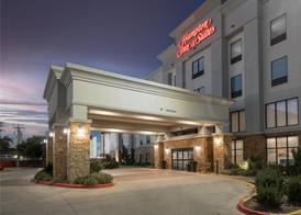 Hampton Inn & Suites New Braunfels 3