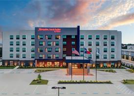 Hampton Inn & Suites Irving Hwy 183 5