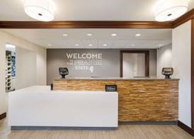 Hampton Inn McHenry 2