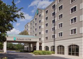 Embassy Suites by Hilton Austin Arboretum 3