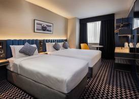 Academy Plaza Hotel 5