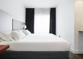 Ilunion Suites Madrid 2