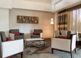DoubleTree Suites by Hilton Nashville Airport 4