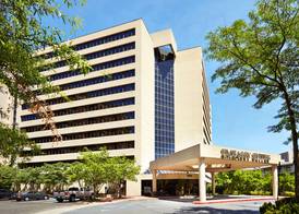 Embassy Suites by Hilton Crystal City National Airport 4