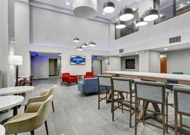 Hampton Inn Houston-Pearland 4