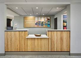Hampton Inn & Suites Destin 5