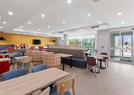 Home2 Suites By Hilton Lake Jackson 3