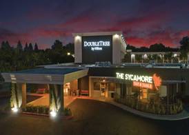 DoubleTree by Hilton Chico 4
