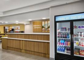 Hampton Inn Janesville 4