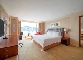 Kowloon Shangri-La, Hong Kong 3