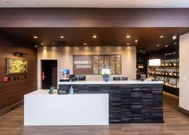 Hampton Inn & Suites Dobson 3