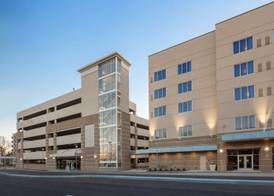 DoubleTree by Hilton Evansville 3