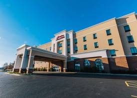 Hampton Inn & Suites Effingham 2