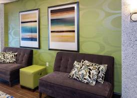 Hampton Inn East Lansing 3