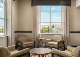 Hampton Inn & Suites Exeter 4