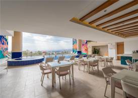 DoubleTree by Hilton Aqaba 5