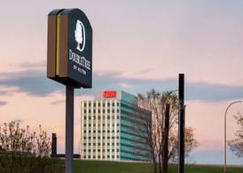 DoubleTree by Hilton St. Paul East 3