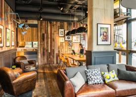 Novotel London Canary Wharf 4