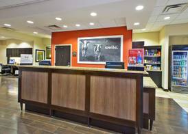 Hampton Inn Washington-Dulles Int'l Airport South 4