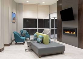 Hilton Garden Inn Omaha Aksarben Village 5