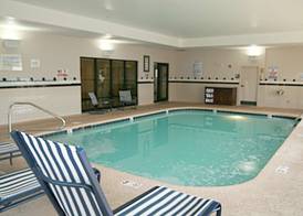 Hampton Inn Mount Airy 3