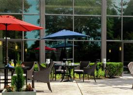 DoubleTree by Hilton Boston - Milford 2