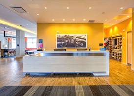 Hampton Inn & Suites Boston/Waltham 5