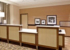 Hampton Inn & Suites - Minneapolis/Downtown 4