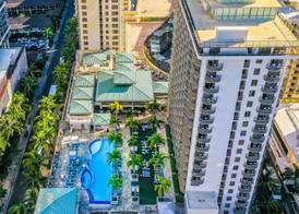 Embassy Suites by Hilton Waikiki Beach Walk 3