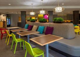 Home2 Suites St. Louis / Forest Park 5