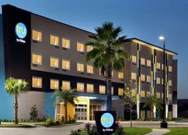 Tru by Hilton Webster Houston NASA 5
