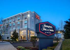 Hampton Inn & Suites Seattle/Federal Way 3